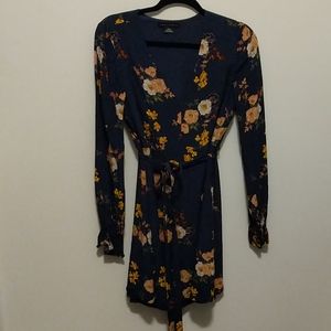 Long sleeve floral mini